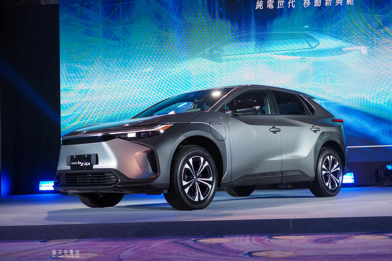 Toyota首款純電架構休旅車bZ4X正式發表，首批僅有300台！