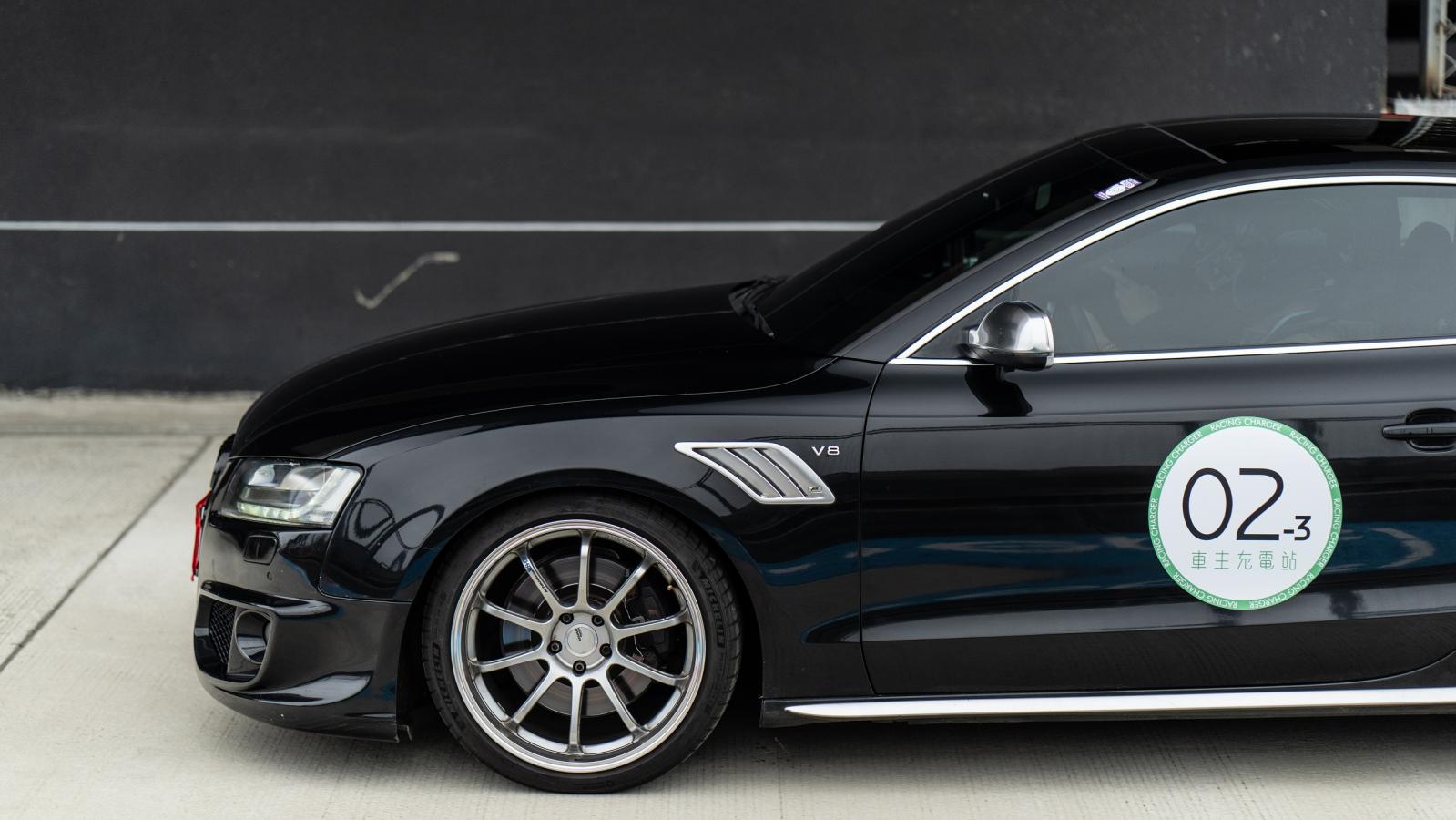 Audi S5（8T）改裝輪胎、來令片心得評價-車主承遠-車主充電站