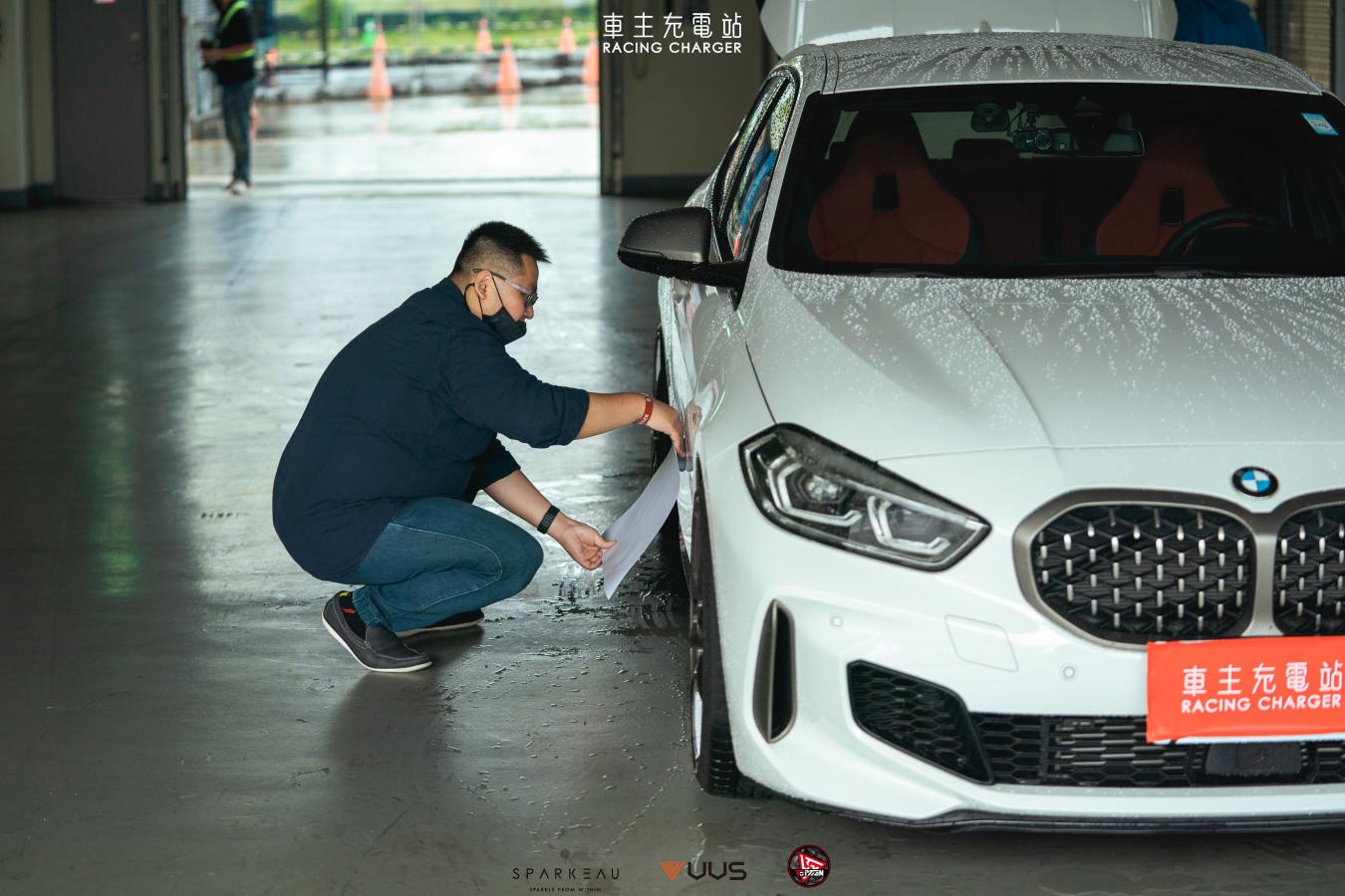 BMW M135i（F40）改裝輪胎、來令片心得評價-車主Scott-車主充電站