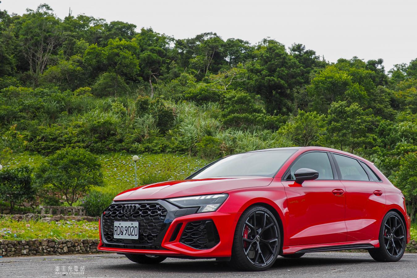 2022 Audi RS3（8Y）一日車主開箱試駕心得：各方面都做到80分，是均衡中庸還是不夠大膽？