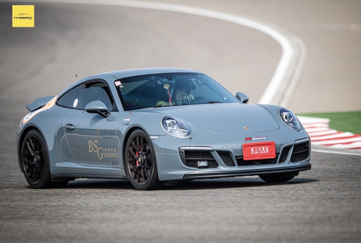 Porsche Taycan 4 Cross Turismo & McLaren 720S & Porsche 911 GTS（991.2）車主開箱心得評價：各司其職才能好好享受每一台車的優點！