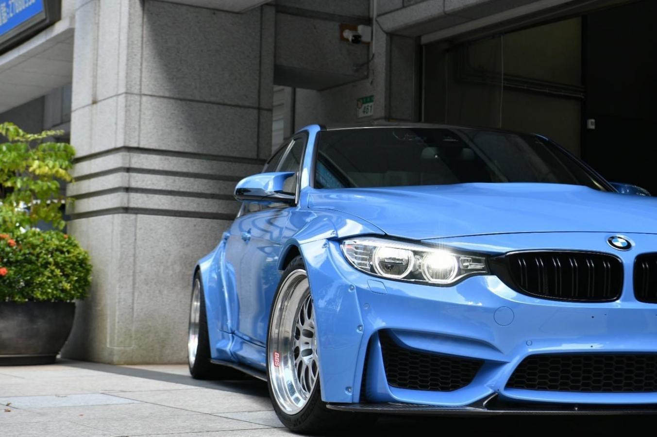 BMW M3（F80）車主開箱心得評價：全世界第一輛改LB寬體的F80 M3！