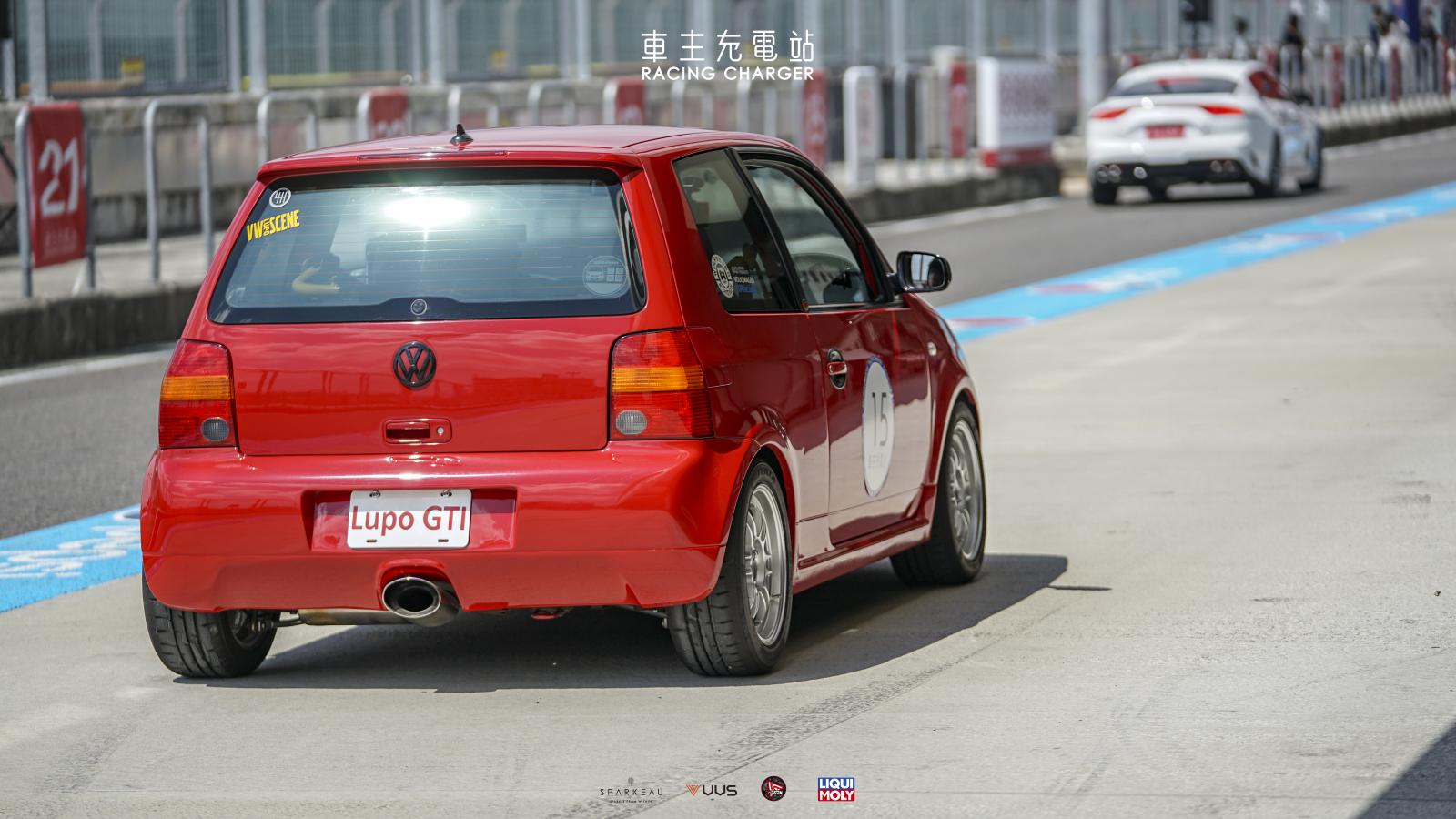 Volkswagen Lupo GTI改裝輪胎、來令片心得評價-車主志龍-主充電站