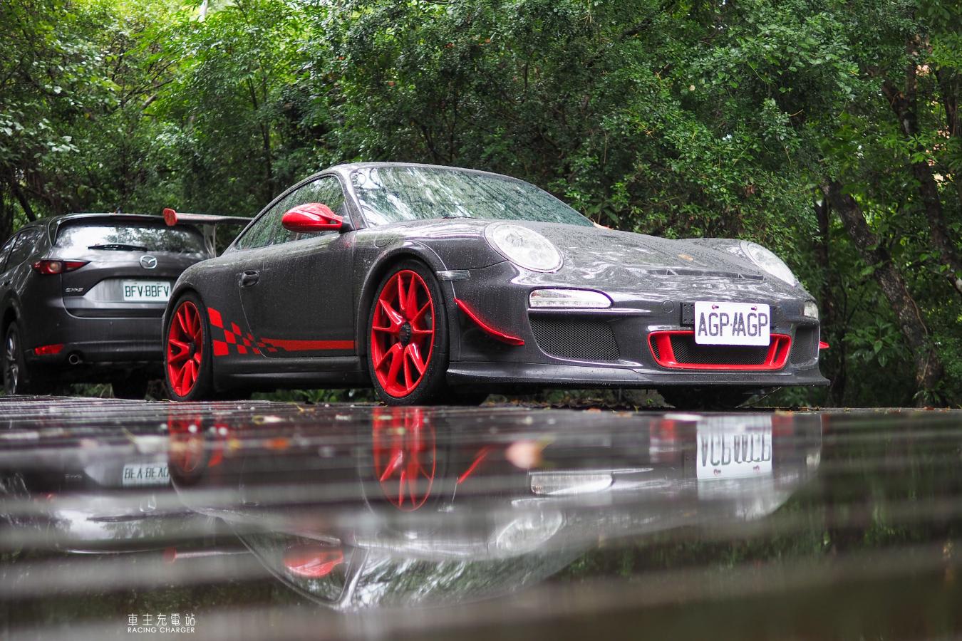 Porsche 911 GT3 RS（997.2）車主開箱心得評價：它無法追求最速的單圈成績，但能讓你獲得極致的操駕技術！