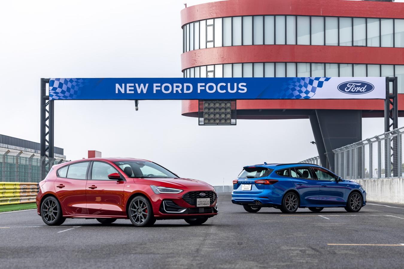 New Ford Focus三月蟬聯台灣中型車銷售冠軍，德意志性能陣線New Ford Focus ST X展開交車！