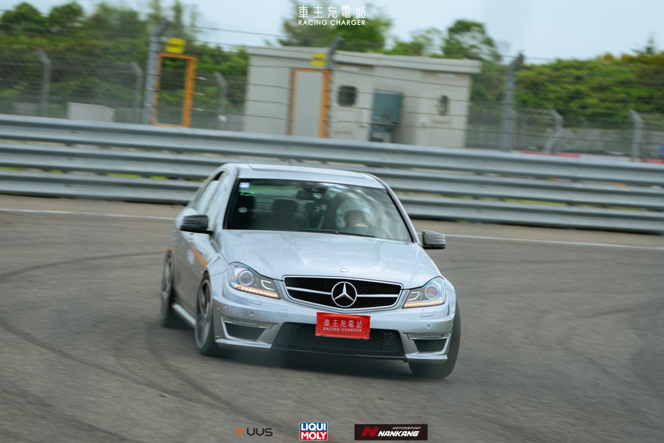 Mercedes-Benz C200、C250、C300、C63（W204、S204、C204）台中麗寶國際賽道單圈成績排行榜-各家車主賽道日數據不斷更新中
