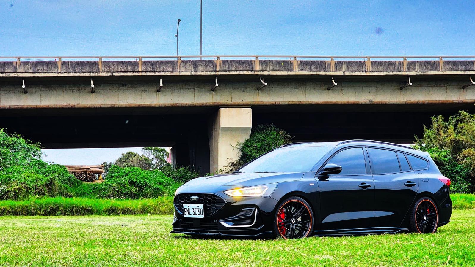 Ford Focus Wagon ST-Line（MK4.5）RD鈦合金電控閥門中尾段排氣管改裝效果開箱
