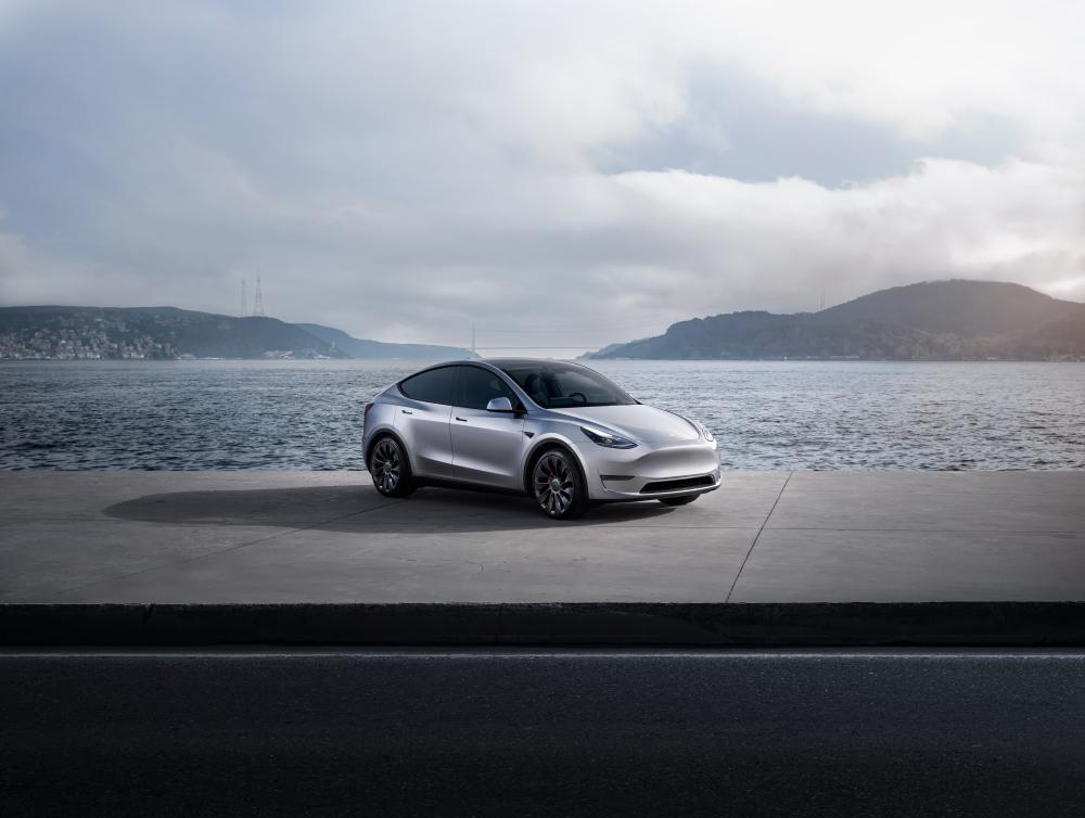 Tesla驚喜不斷，限時推出指定車款套件升級方案！