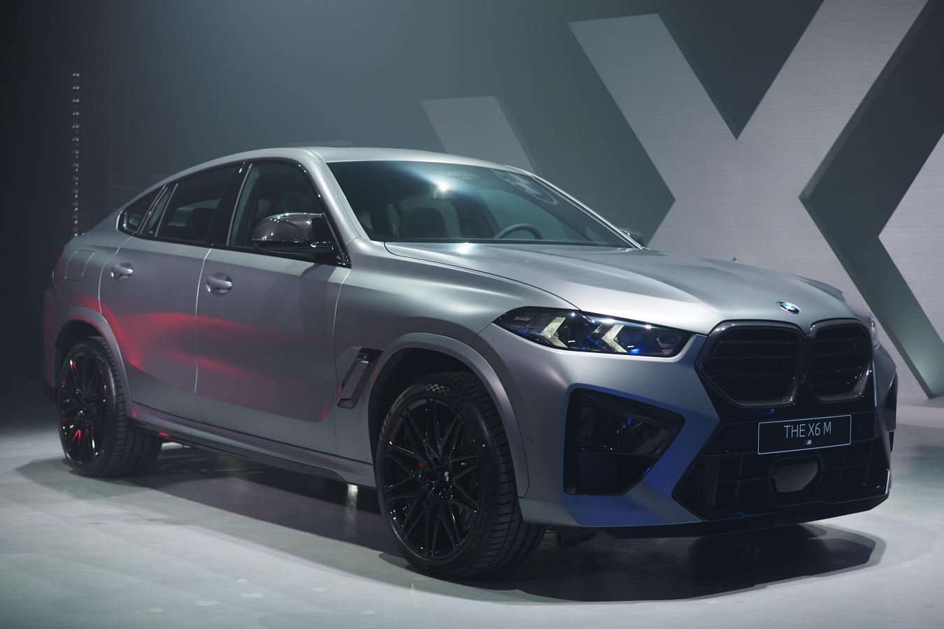 全新BMW X6 M Competition首度狂悍亮相，攜小改款X5、X6強勢登場！