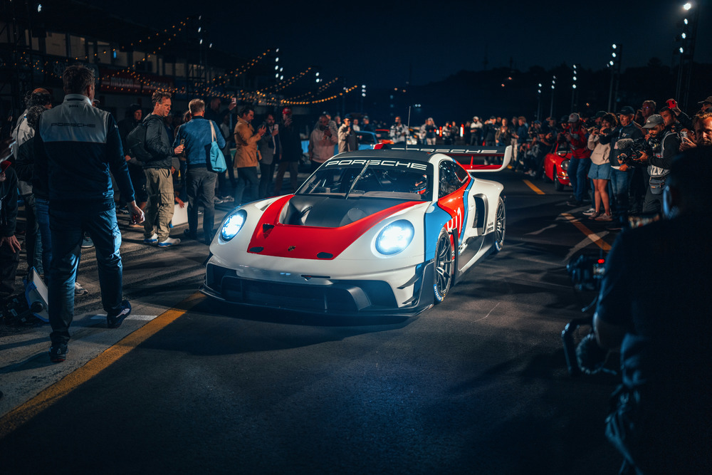 全新保時捷 911 GT3 R rennsport（992）發表，以保時捷911 GT3 R為基礎打造的77部限量版本！