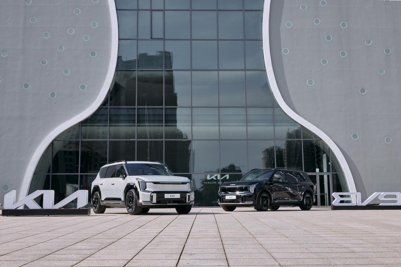 The KIA EV9純電智慧旗艦LSUV，線上預購1小時內訂單破百，首日訂單突破200張！