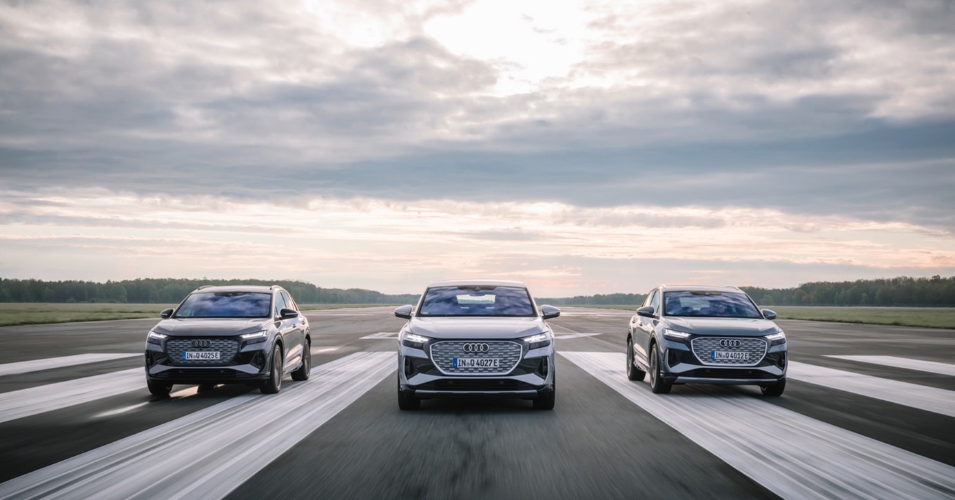 Audi Q4 e-tron | Q4 Sportback e-tron閃耀上市，四環豪華純電休旅新星！