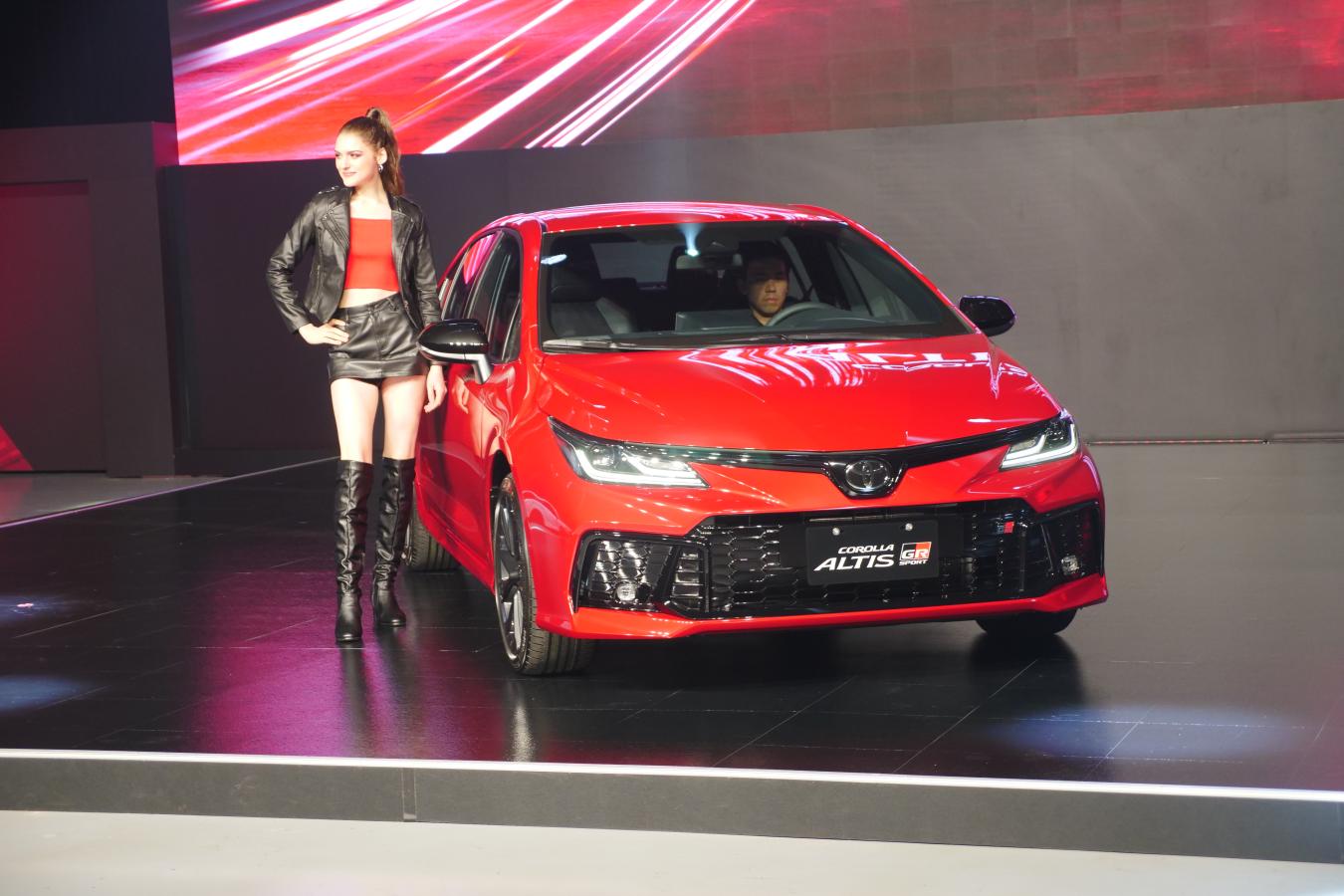 台灣首屆ALTIS GR SPORT統規年底登場，COROLLA ALTIS GR SPORT改款上市！