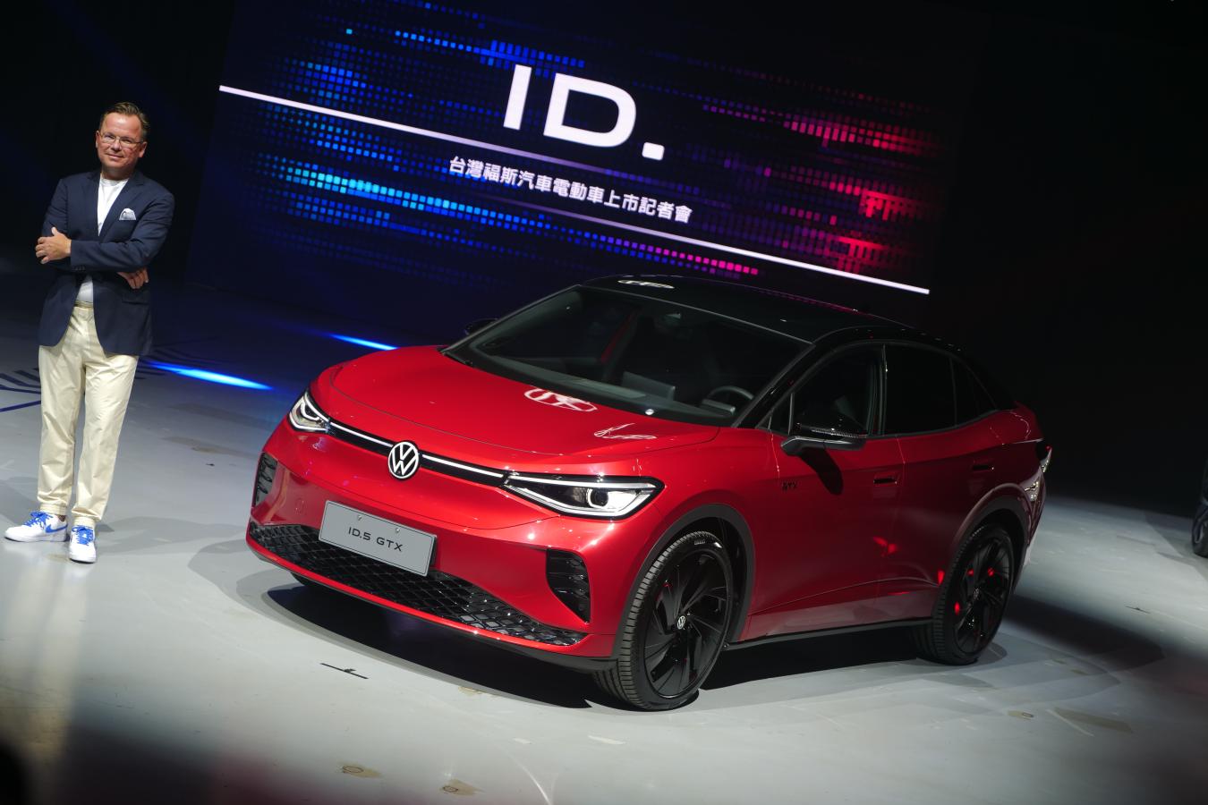 Volkswagen ID.4、ID.5正式發表，售價169.8萬起！