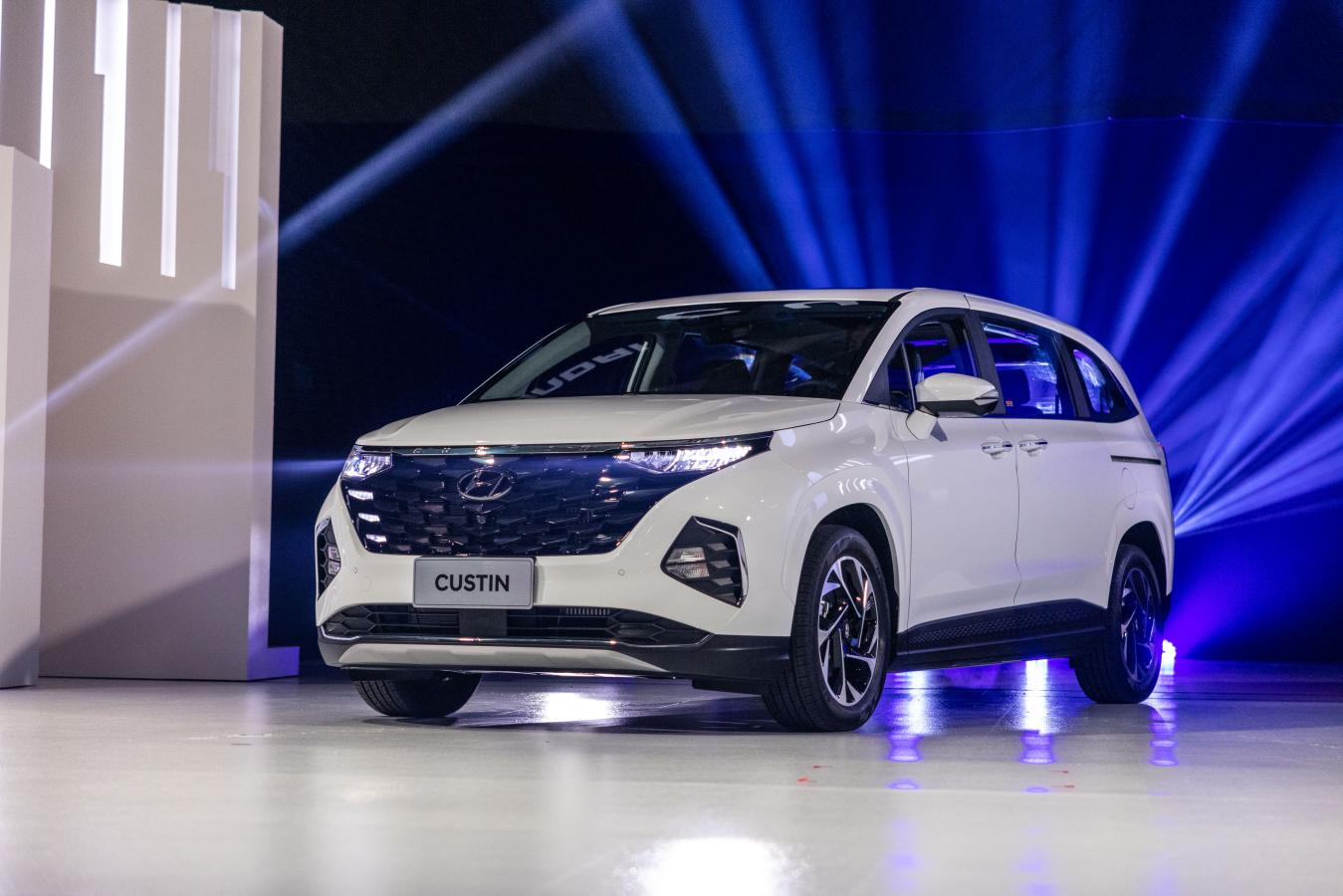 第一季月銷售突破2,000台，年度最暢銷MPV Hyundai Custinc入門129.9萬！