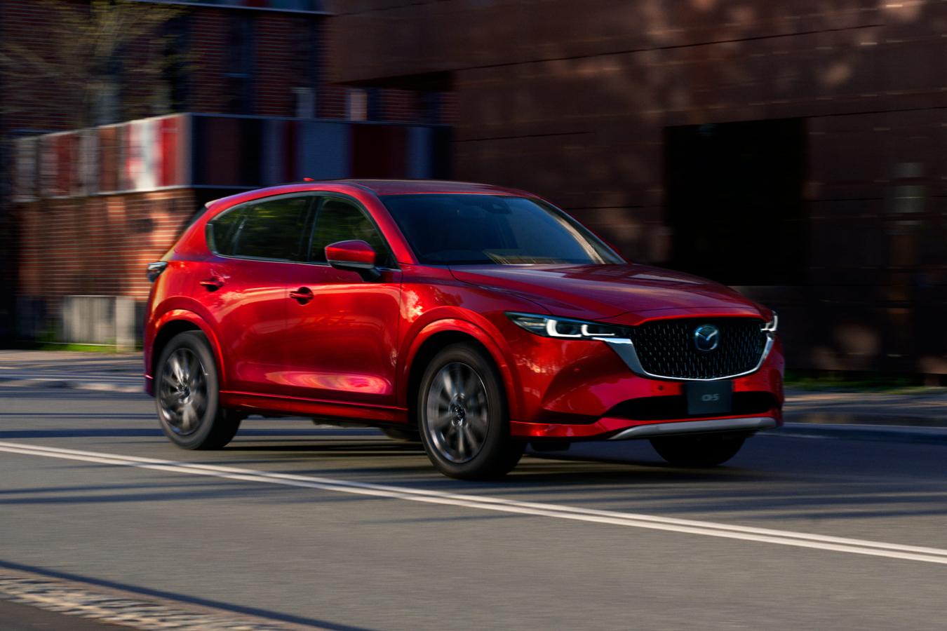 Mazda 3/ Mazda CX-30/ Mazda CX-5享5年原廠保固，Mazda CX-3與指定車款再享10萬元低頭款輕鬆入主！