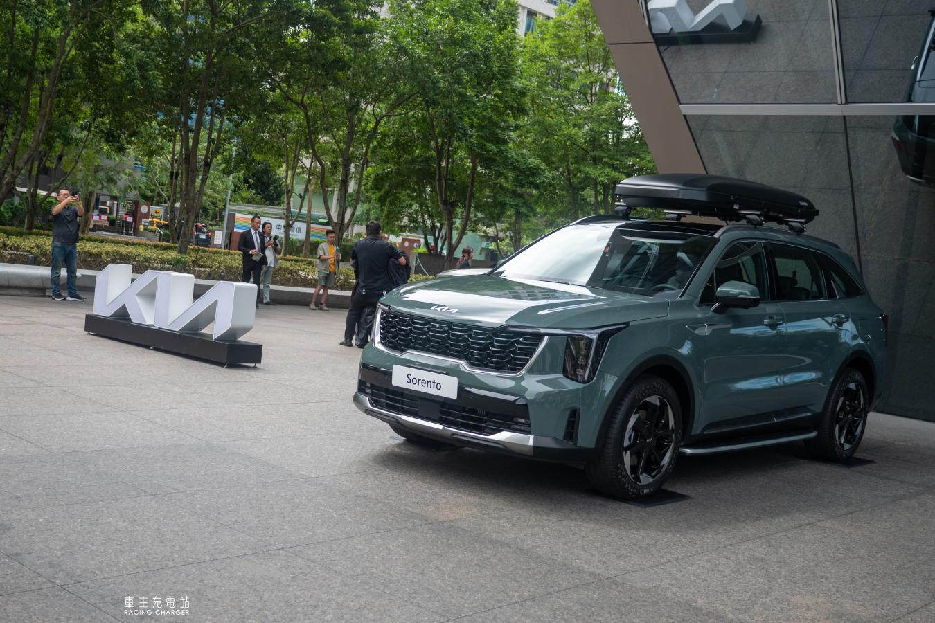 Kia Sorento小改款登場，兩百萬內配備最滿的5+2 LSUV！