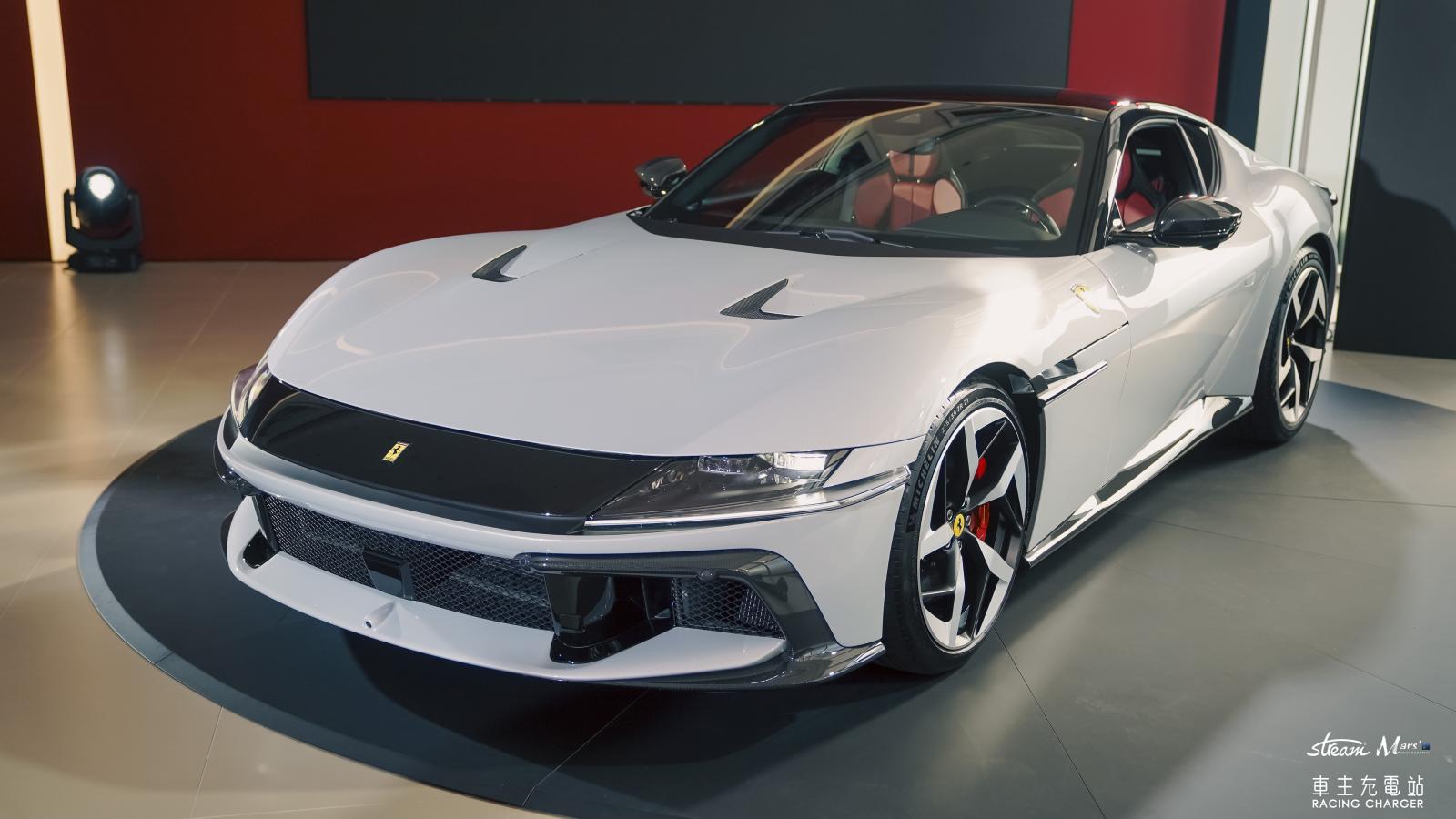 Ferrari 12Cilindri 正式登臺，跨世代躍馬限量V12引擎車款同場慶賀！