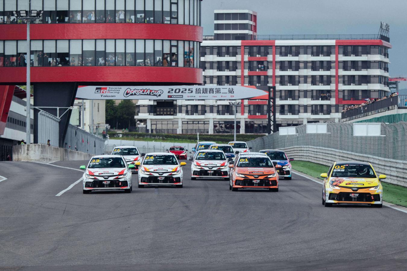 TOYOTA GAZOO Racing Corolla Cup 2025統規賽第二站圓滿落幕，賽道湧現近兩千名觀眾，總冠軍之爭進入倒數！