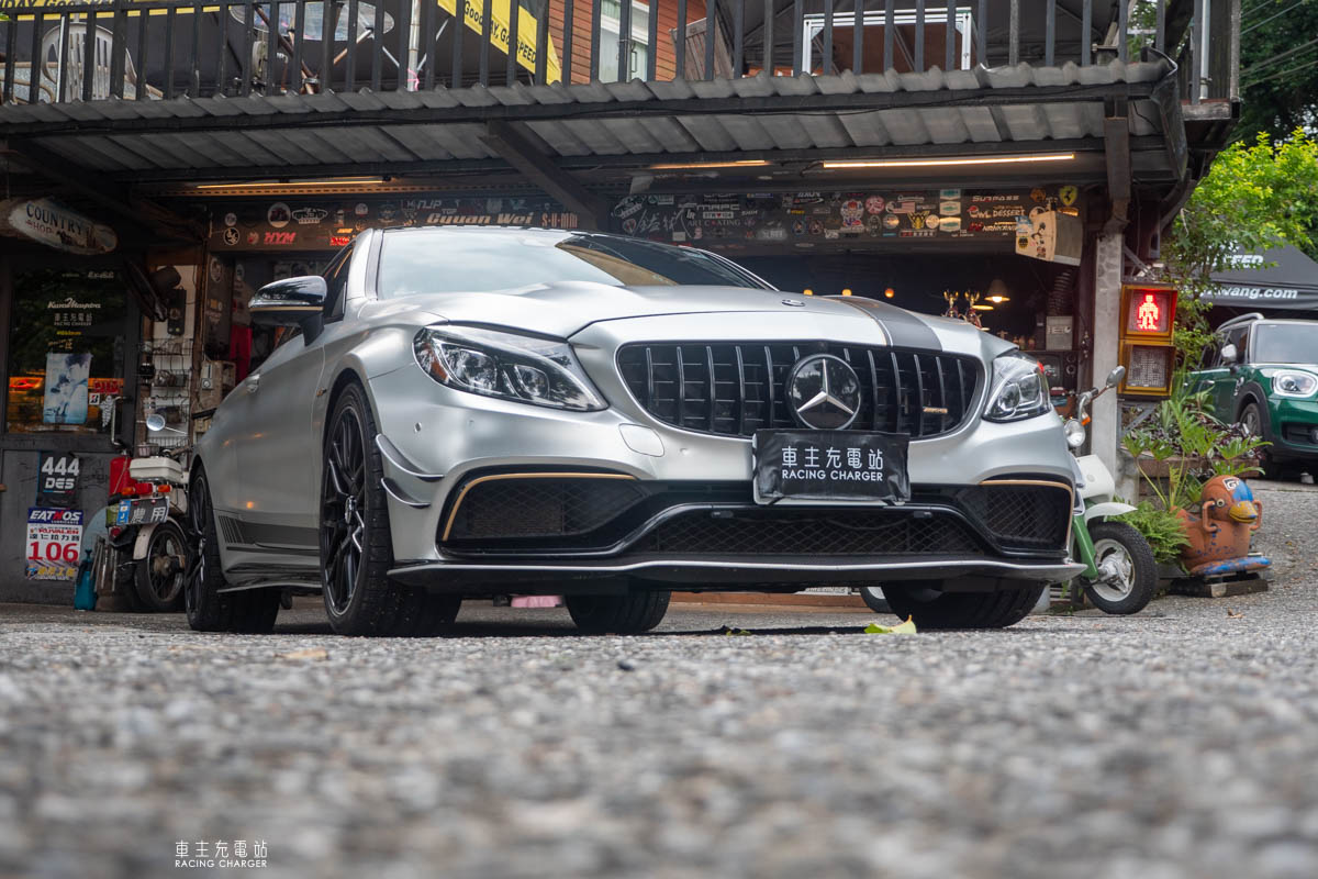 2018 Mercedes-AMG C63s（W205）車主開箱心得評價：麗寶能開到1:55，你還覺得C63的底盤不行嗎？