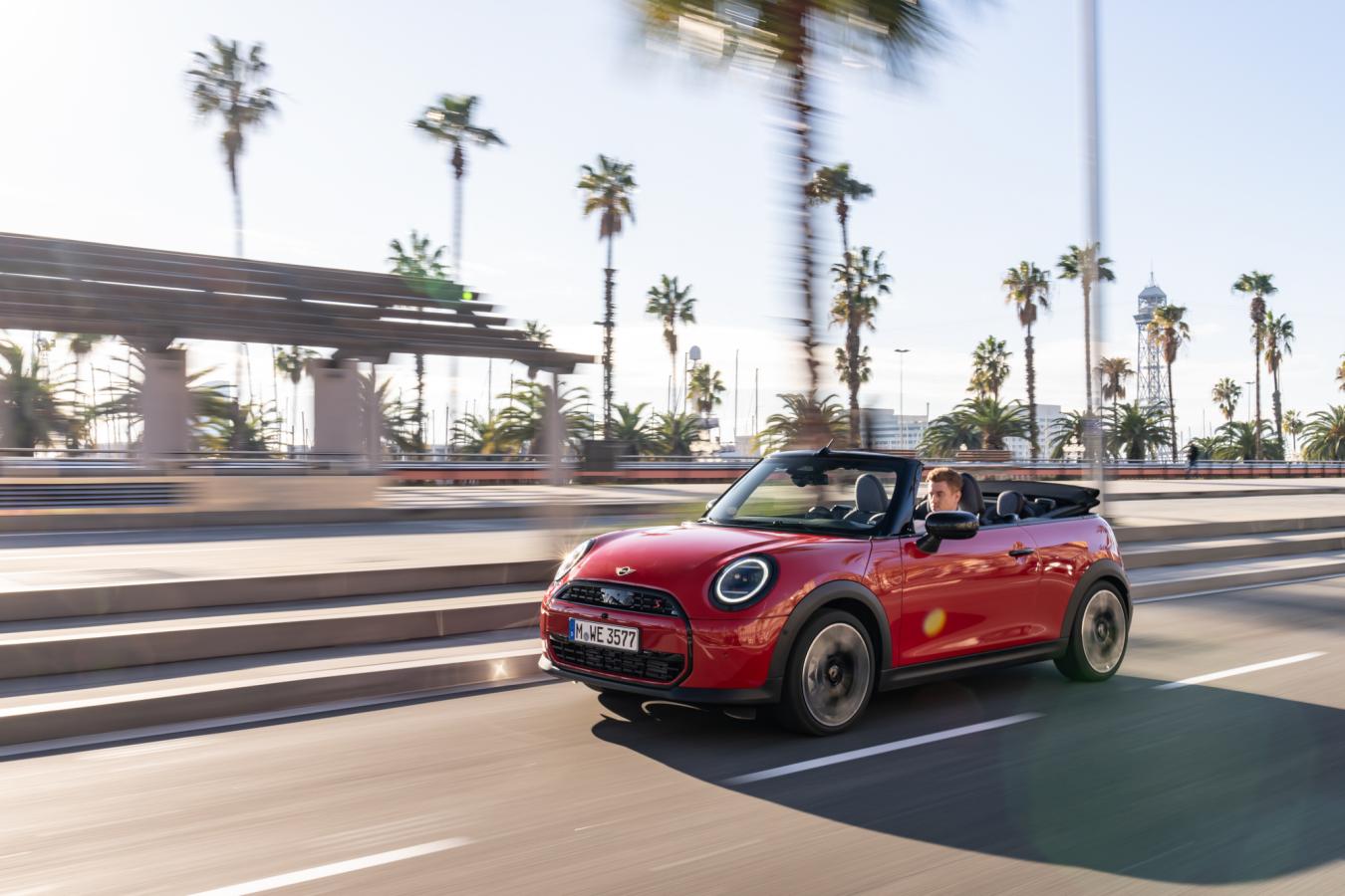 全新世代Mini COOPER CABRIO敞篷車 ALWAYS OPEN！